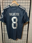 Real Madrid 25/26 - Valverde #8 Versión Player