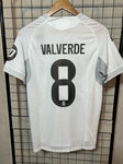 Real Madrid 25/26 - Valverde #8 Versión Player